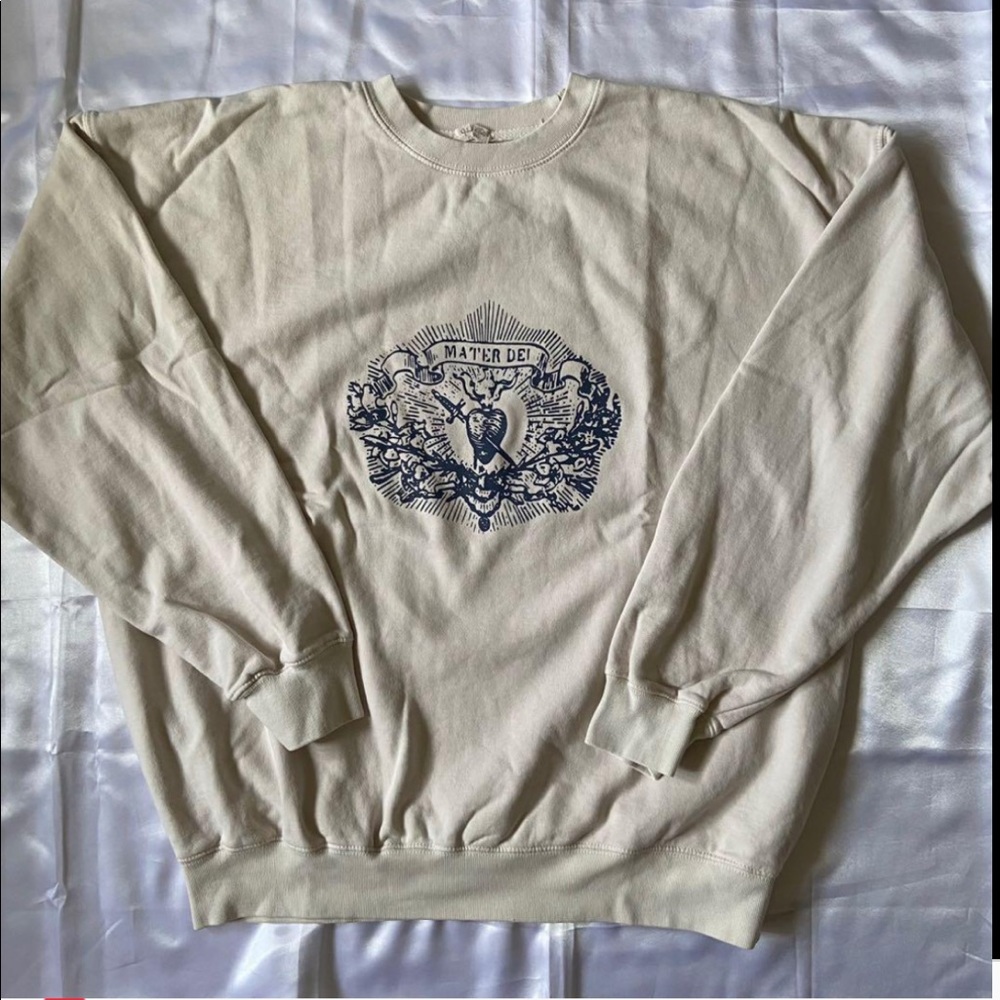 ISO Brandy Melville Crewnecks